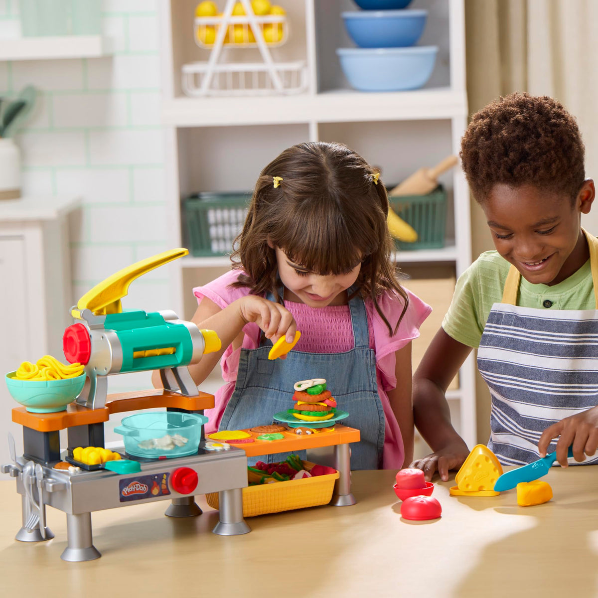 Play-Doh Super Sizzlin' Kitchen Playset - 6 Cans, 4 Pasta Attachments